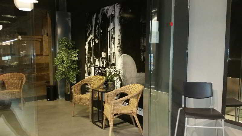 ברצלונה Fira Apartments By Gaiarooms מראה חיצוני תמונה