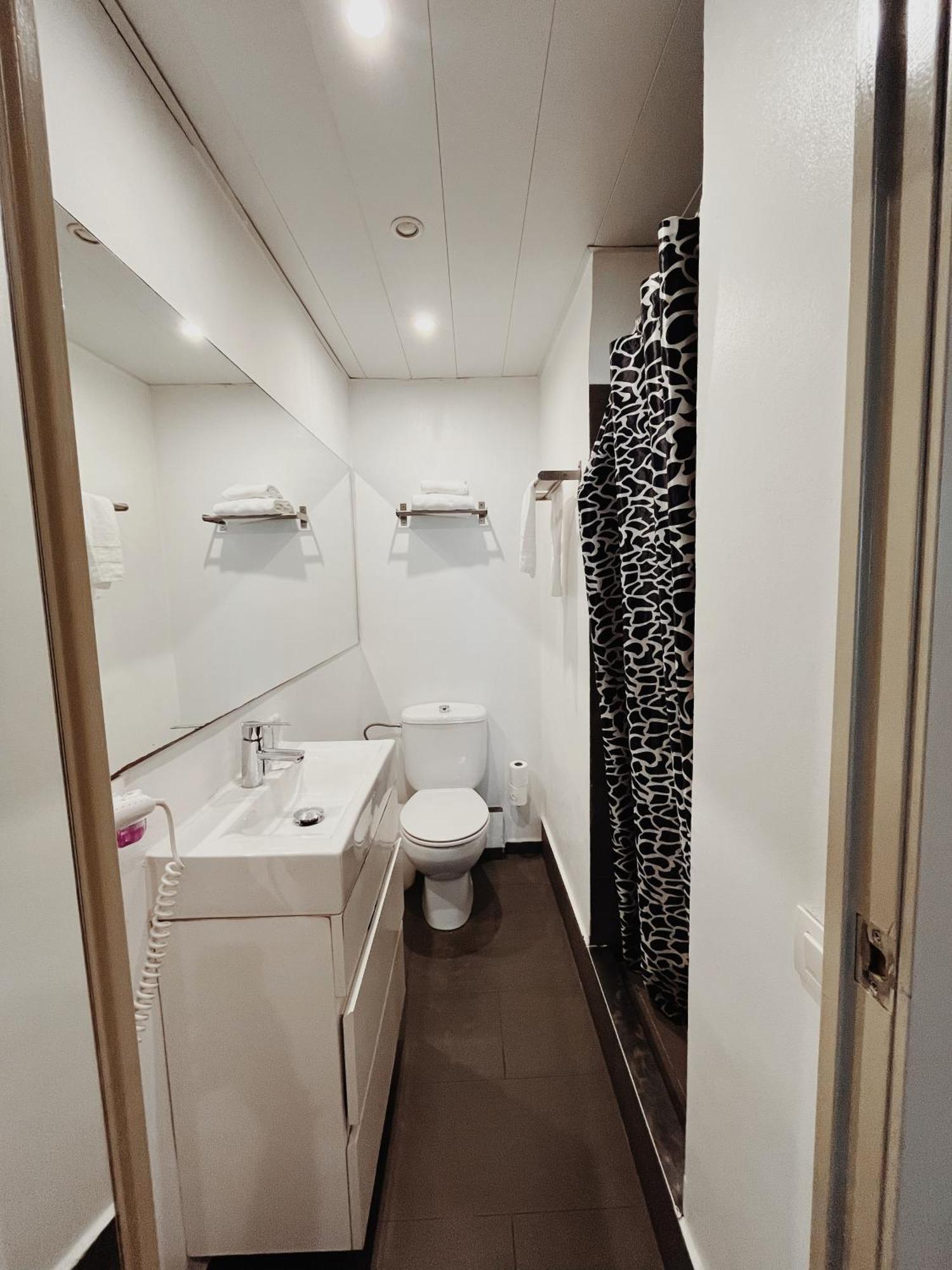ברצלונה Fira Apartments By Gaiarooms מראה חיצוני תמונה