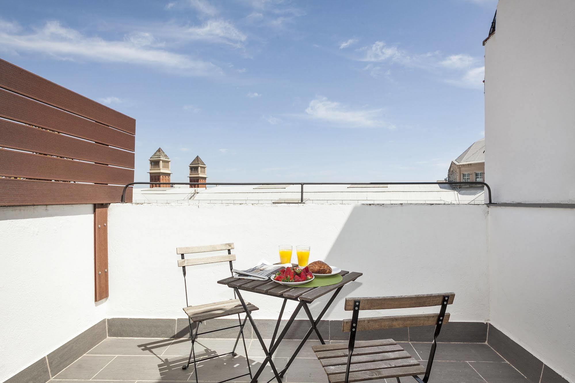 ברצלונה Fira Apartments By Gaiarooms מראה חיצוני תמונה
